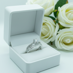 Anillo de Compromiso de Dama "Jardín de Promesas"