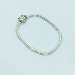 Pulsera Pandora AAA. Corazón