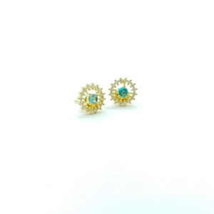 Aretes Pegados de Oro Laminado "Sol Cian"